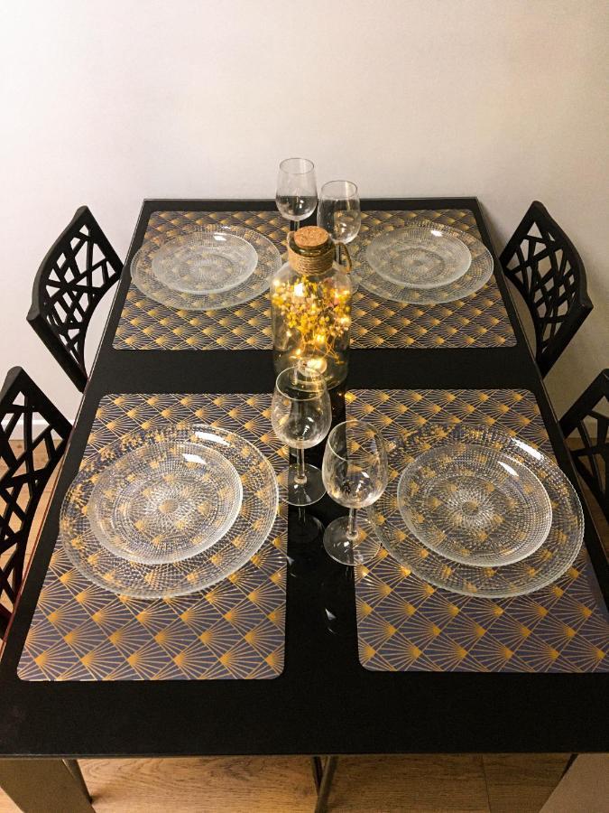 אמיינס Le Carre D'Or - Appartement Confort - Jardin Prive מראה חיצוני תמונה